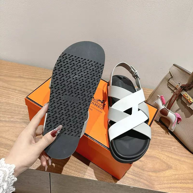 Fashion High Quality Sandals LX-872321