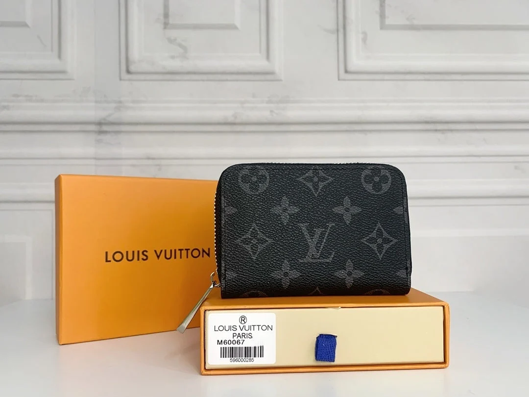 【Louis Vuitton】A classic and very popular Zippy Coin Purse in Epi Leather