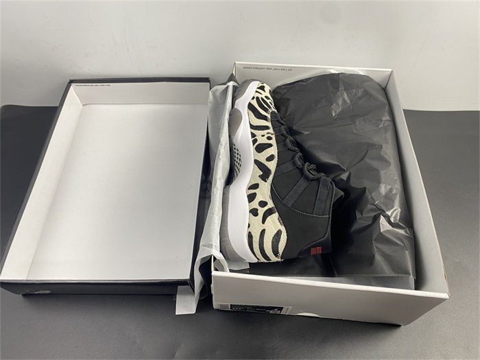 JRD 11 Retro Animal Instinct AR0715-010