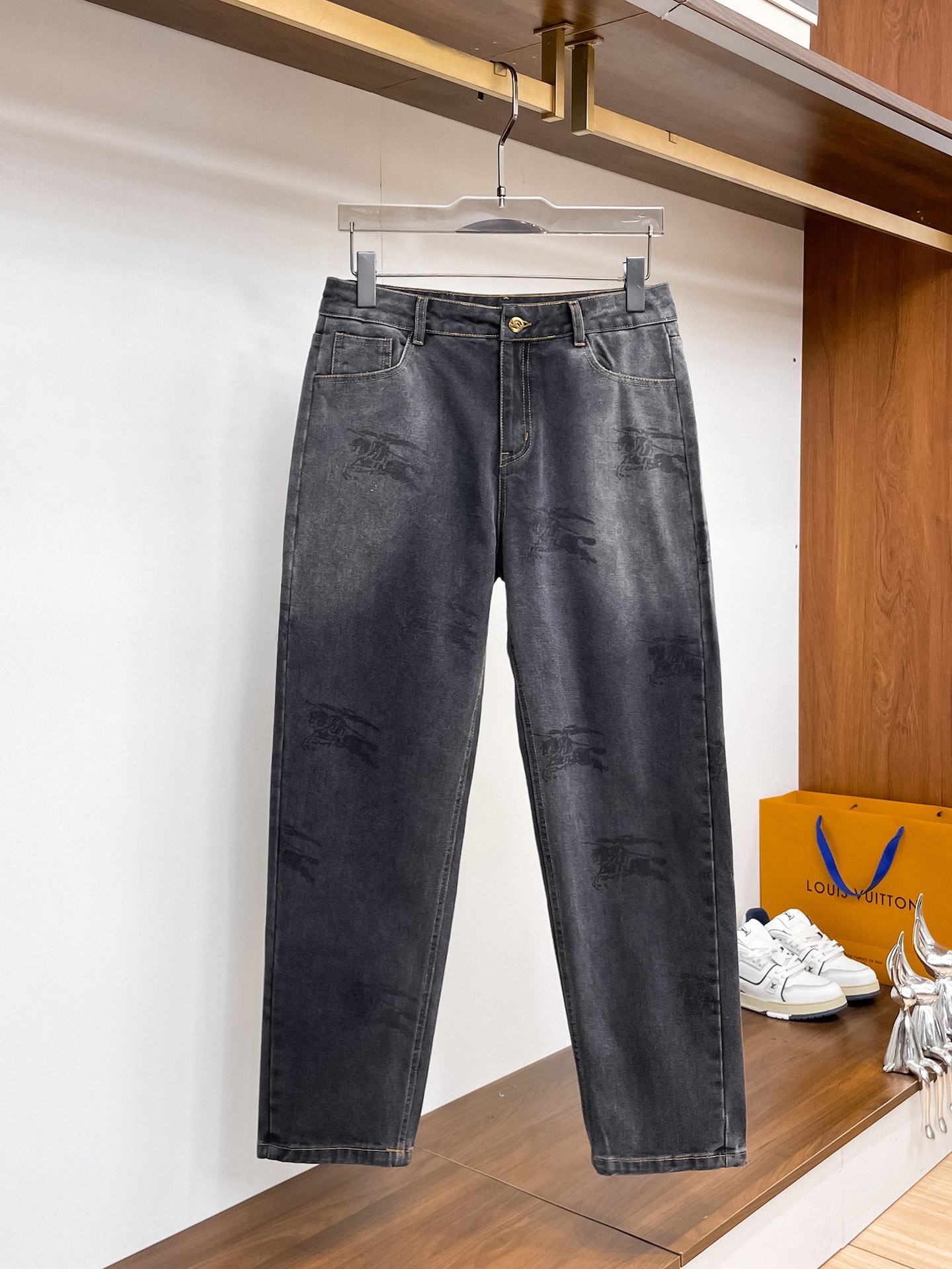 B B R Jeans