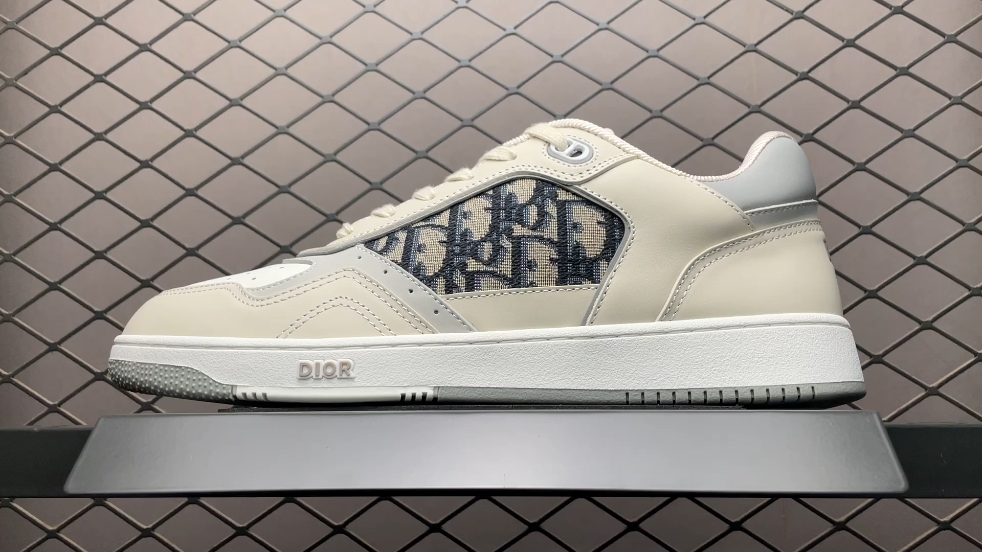 DR B27 sneaker