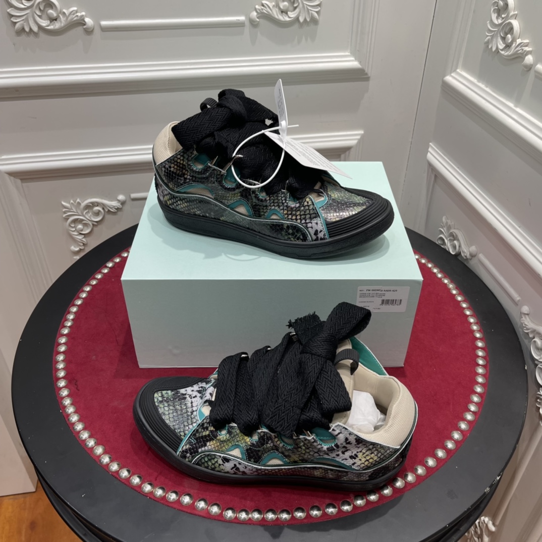 LAN Curb Sneaker