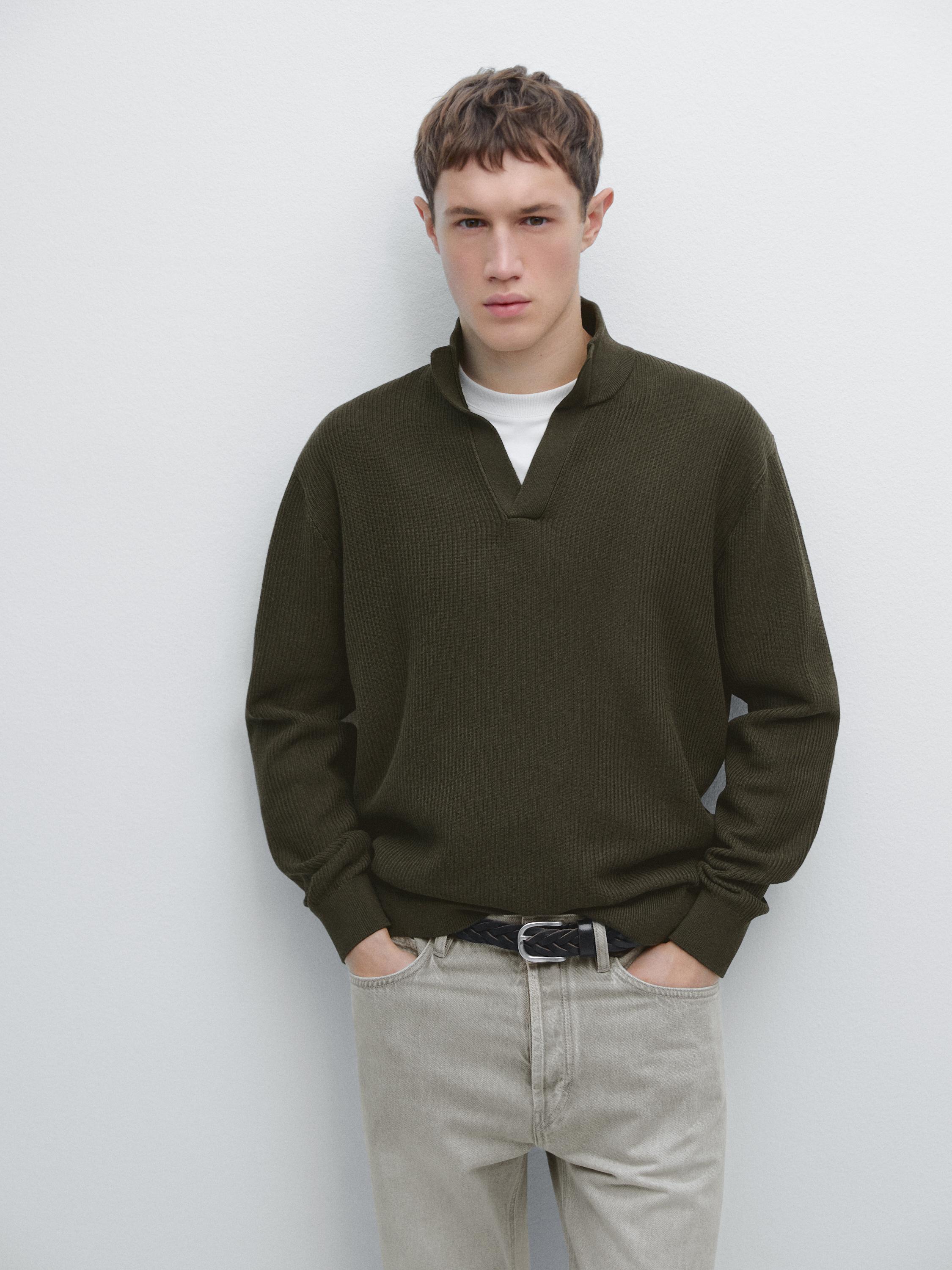 Jersey punto cuello mock pico