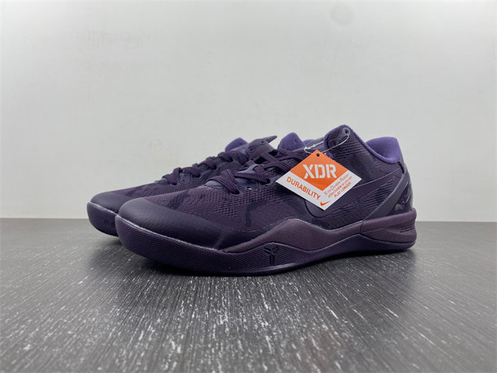 NK Kobe 8 Black Mamba Collection Fade to Black BB9456-551