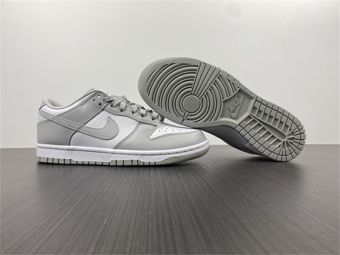 NK Dunk Low Grey Fog DD1391-103