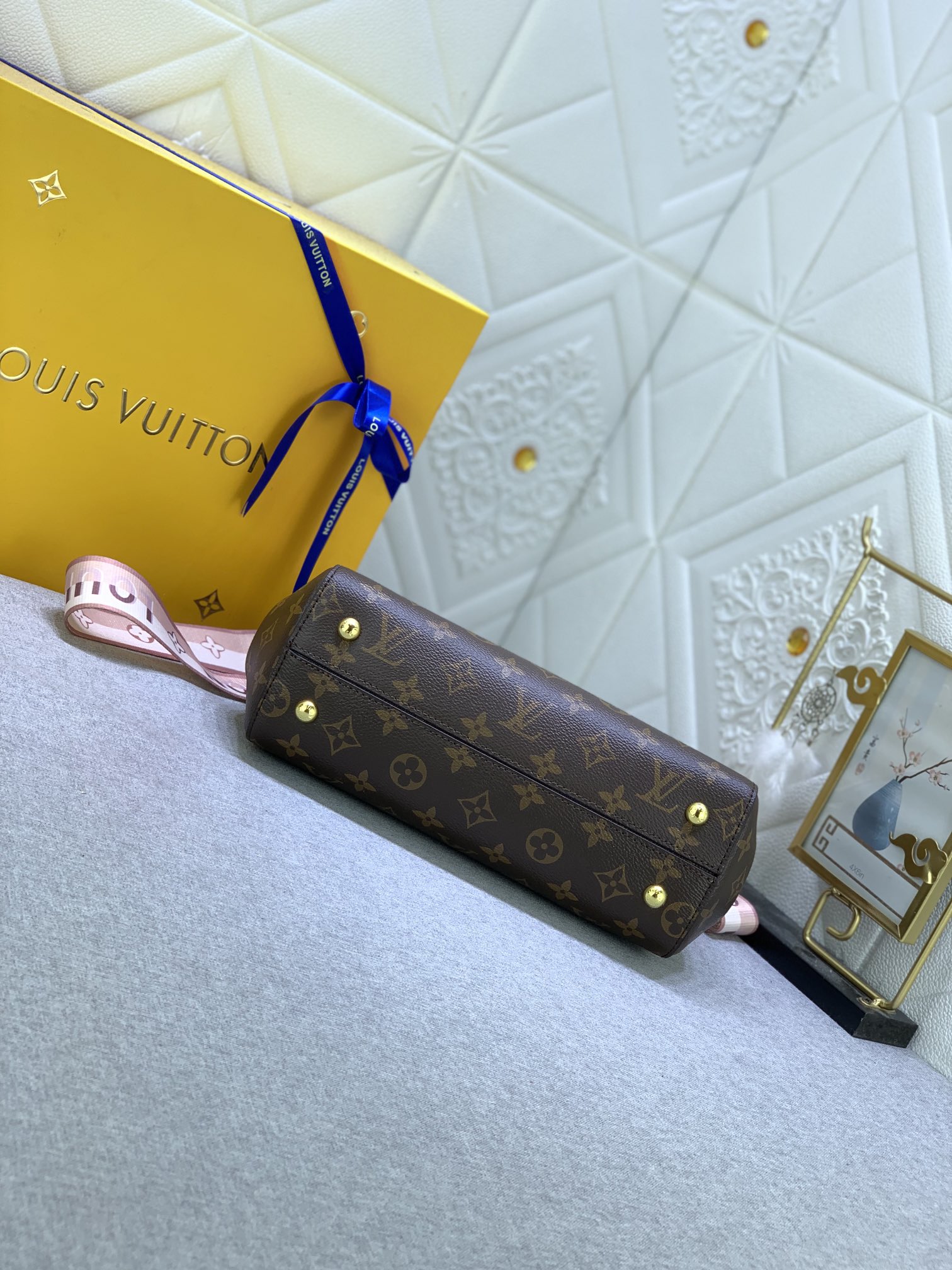 Woman’s Handbag Big:11.0″x7.9″x3.9″ mini:7.9″x6.3″x3.0″ BB-9180001000351