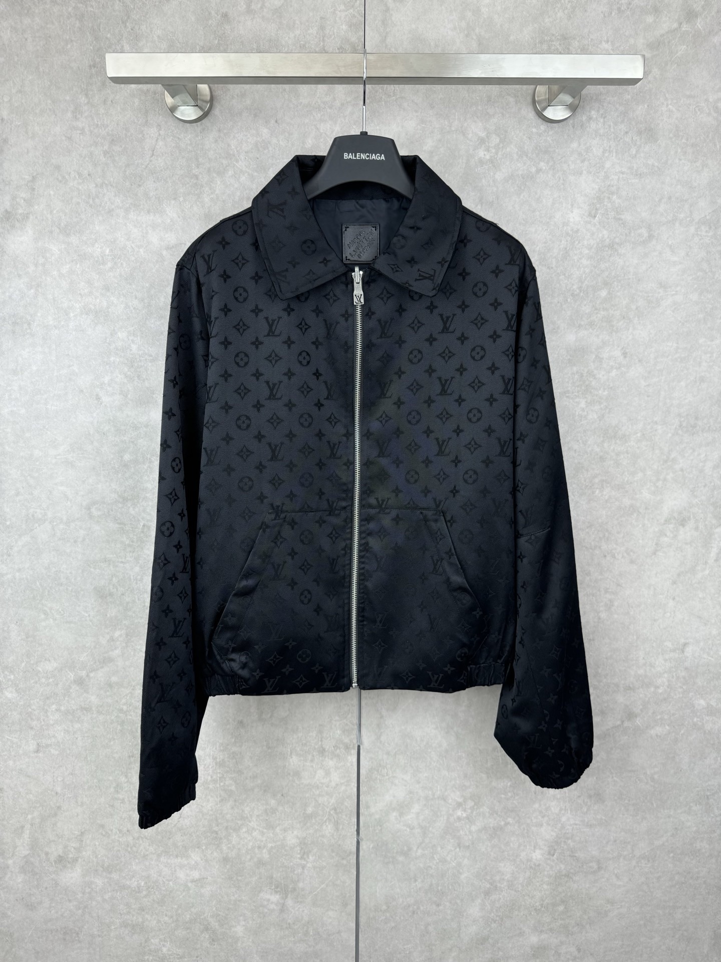 LV Reversible Jacket 25ss