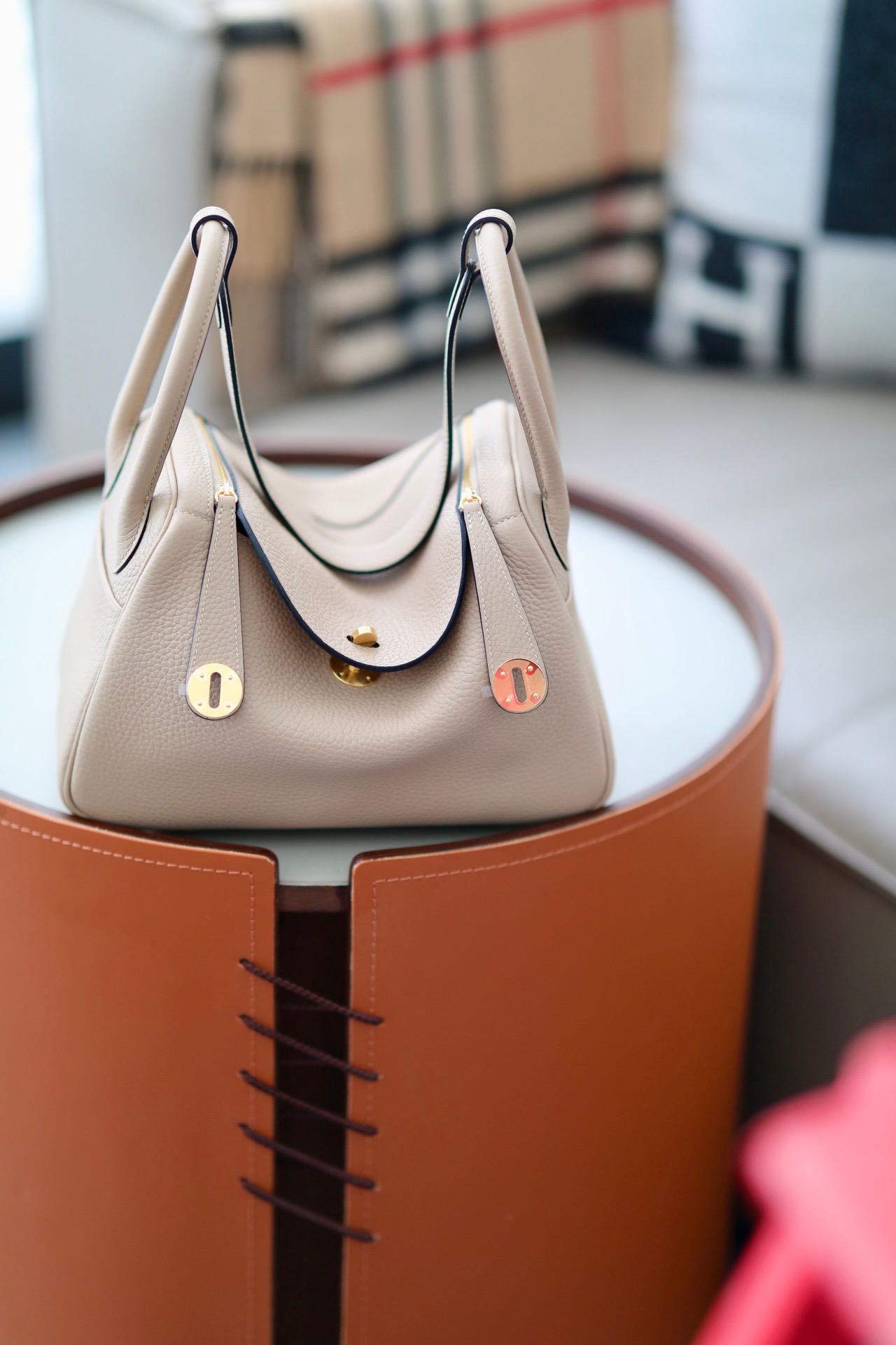 Hermes Lindy 19-26