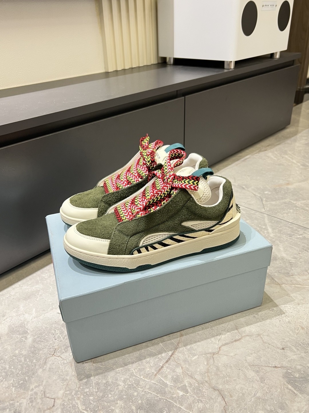 LAN Casual shoes