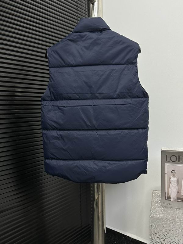 Canada G down vest