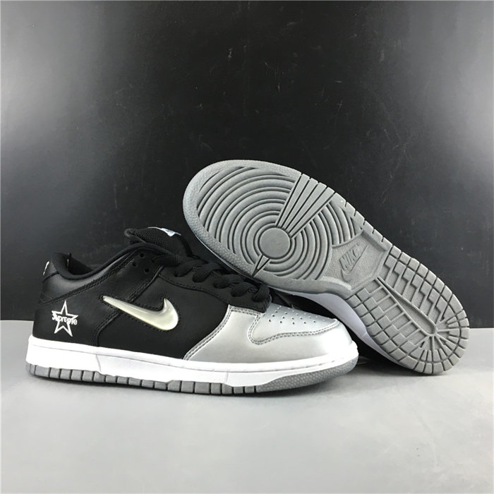 NK SB Dunk Low Supreme Jewel Swoosh Silver CK3480-001