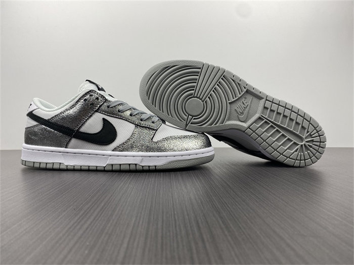 NK Dunk Low Golden Gals Metallic Silver DO5882-001
