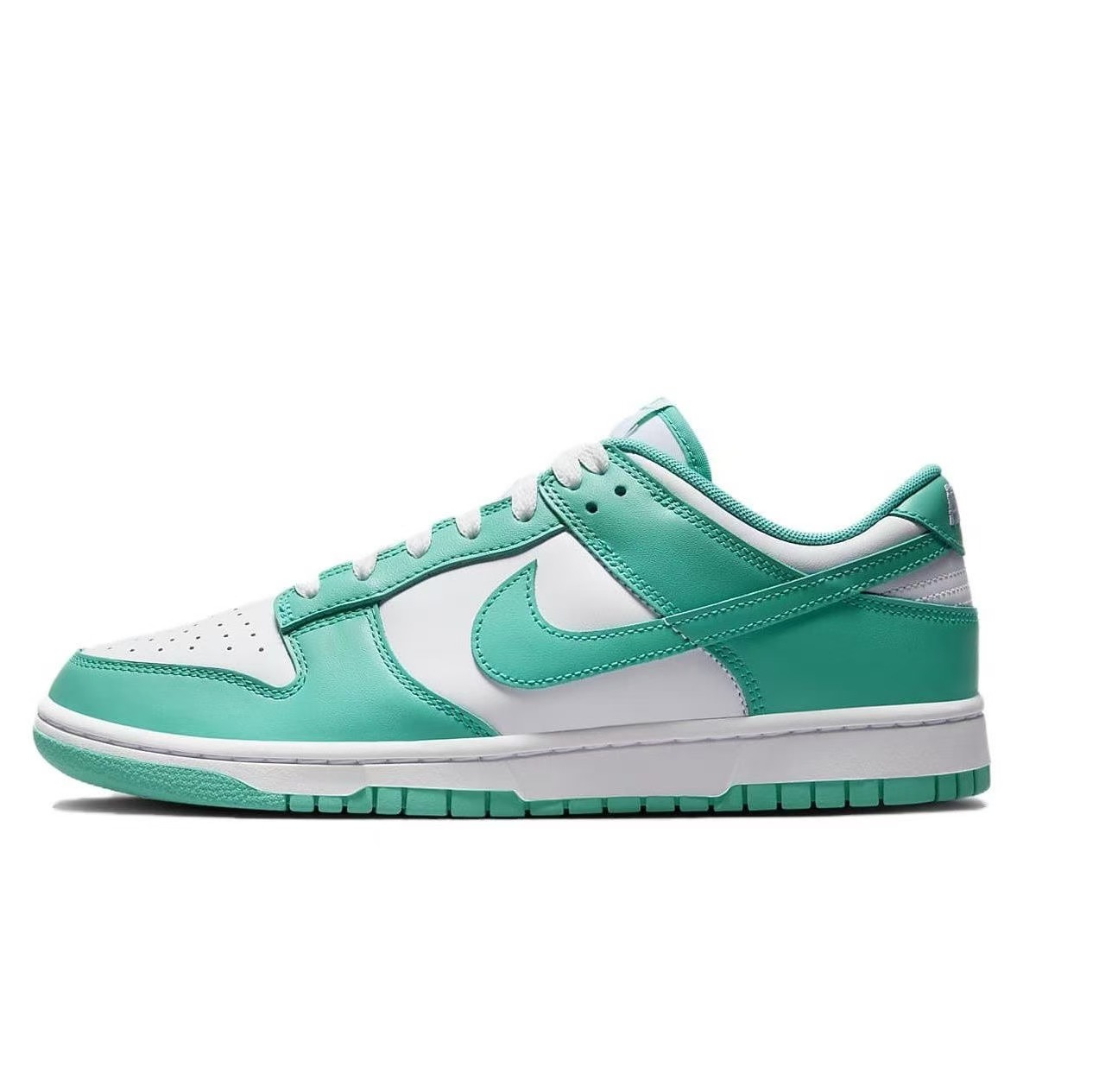 NK SB Dunk Low Clear Jade