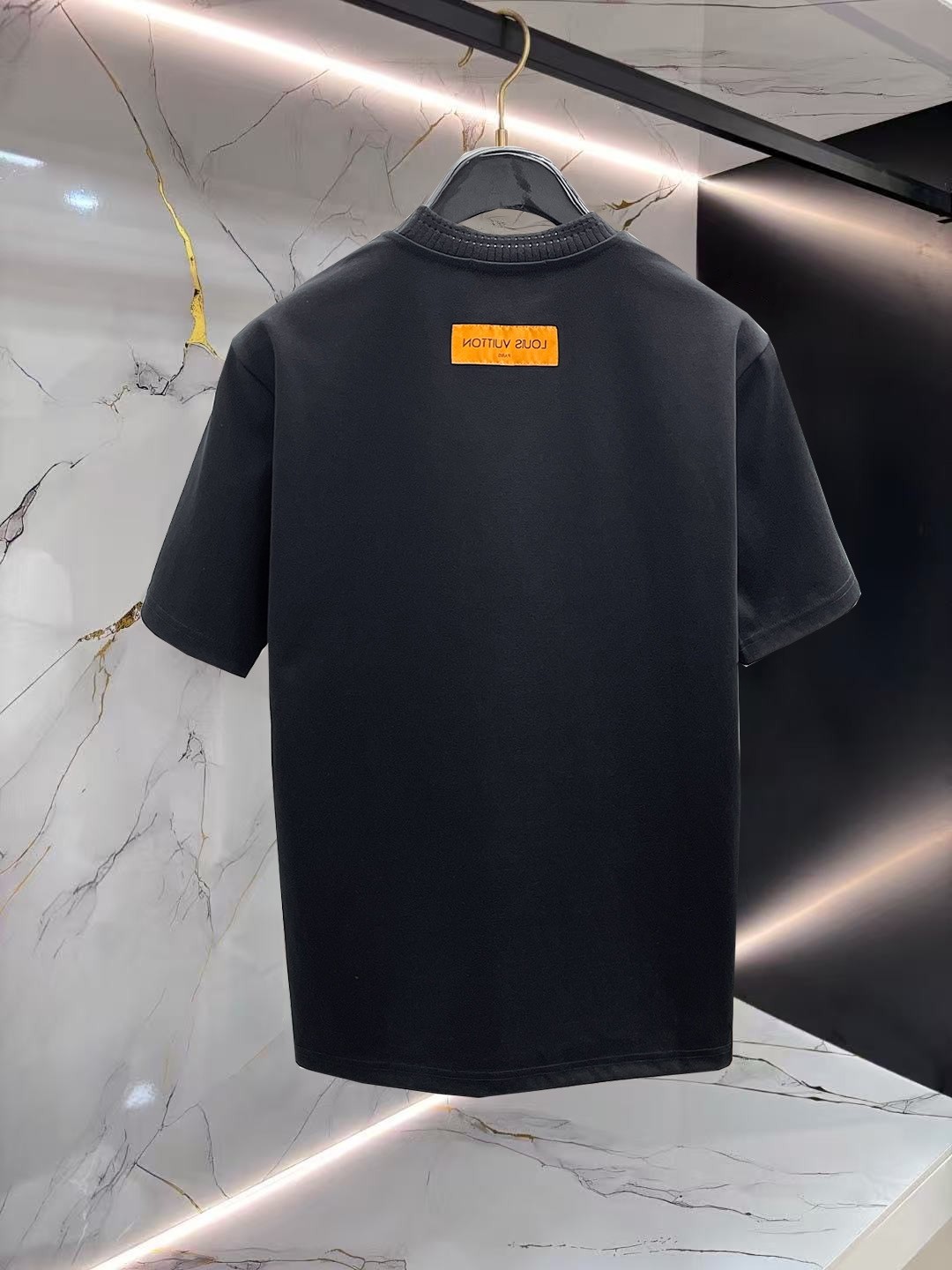 LV T-shirt