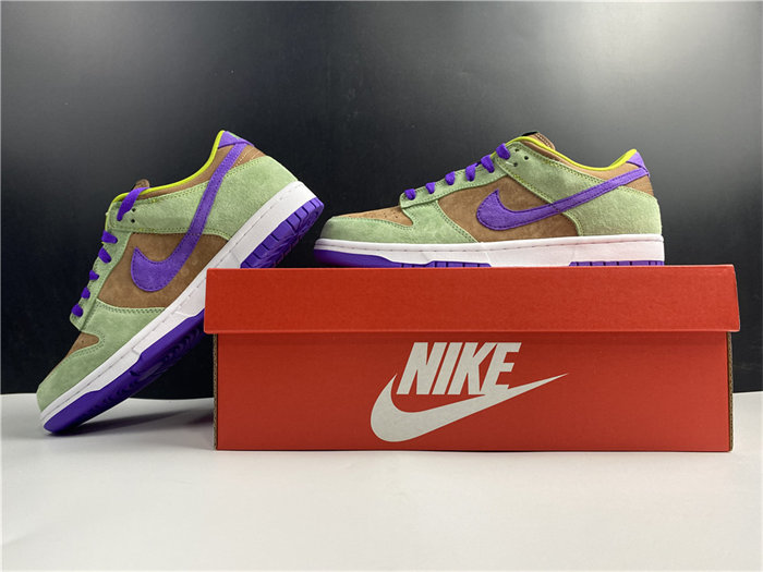 NK Dunk Low Veneer DA1469-200