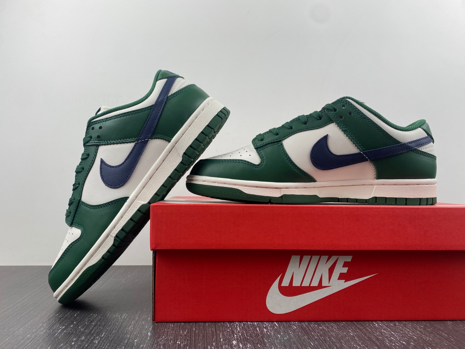 NK Dunk Low Retro Gorge Green Midnight Navy DD1503-300
