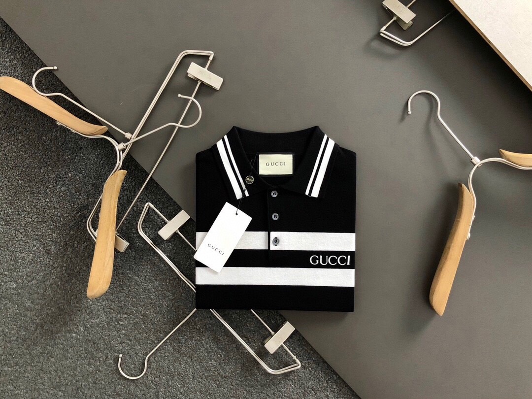 GUC 24 fall and winter new black and white stripes t-shirt