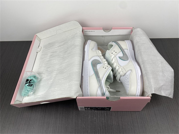 NK SB Dunk Low Diamond Supply Co White Diamond BV1310-100