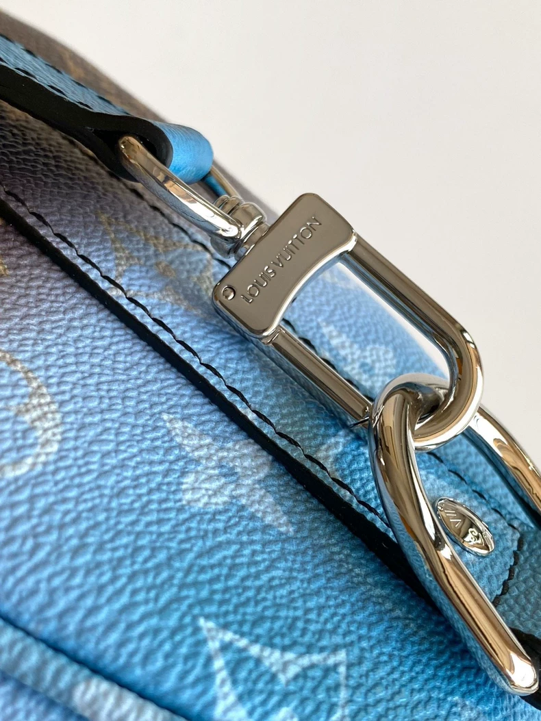 LOUIS VUITTON M28026 Keepall Bandoulière 25