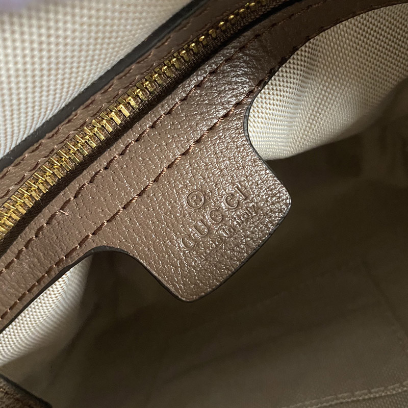 Woman’s Handbag Big:10.8×11.0x2.4″ Small:9.1×9.4×2.4″ BB-9180001000425