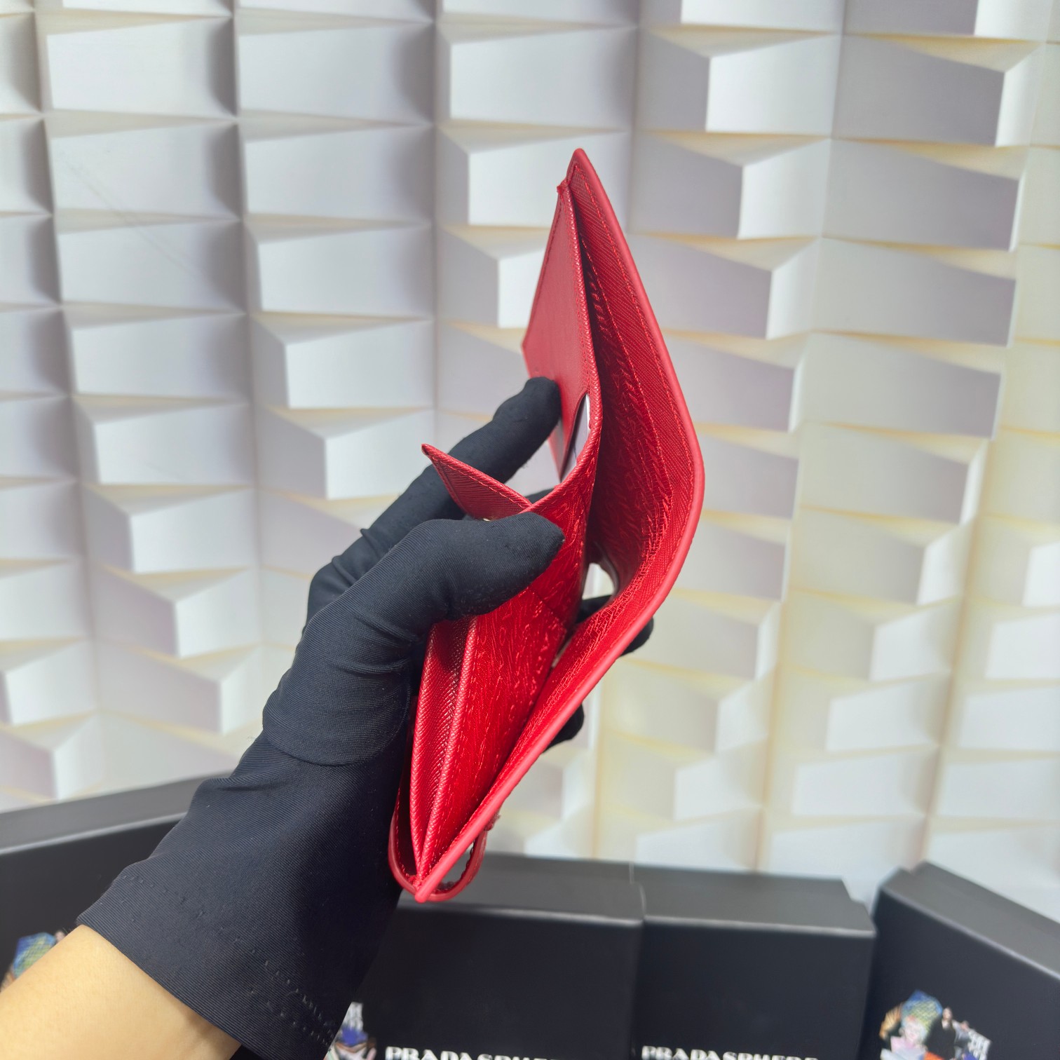 Fashion 3.9″x3.5″x0.8″ Red Leather Wallet QB-927086