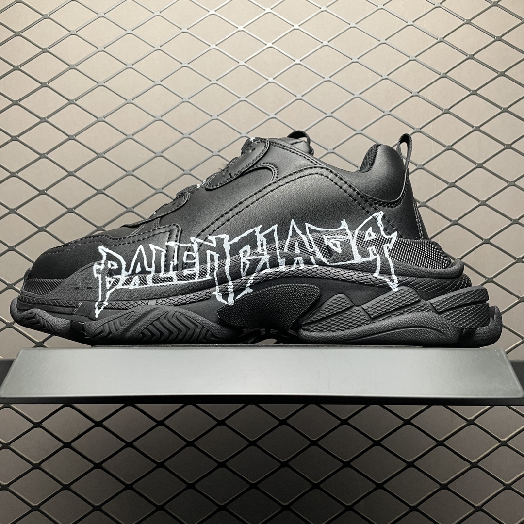 BLCG Triple S Sneaker BLACK