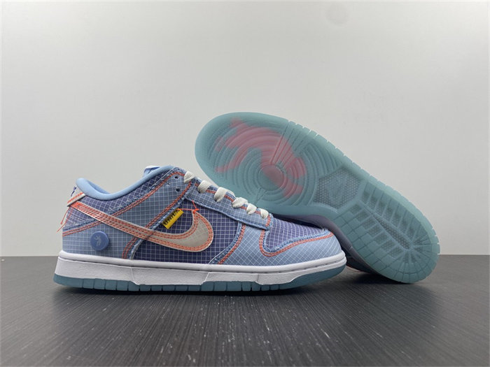 NK Dunk Low Union Passport Pack Argon DJ9649-400