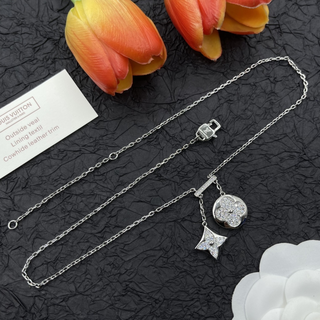 Necklace VVXL-9120030