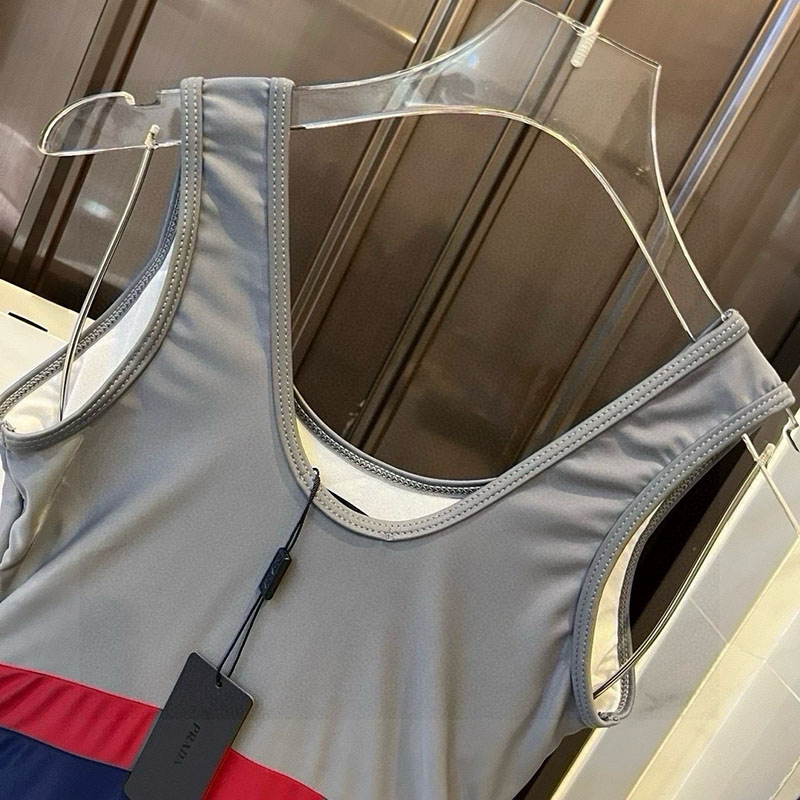 Classical One-piece Swimsuit YY-925515