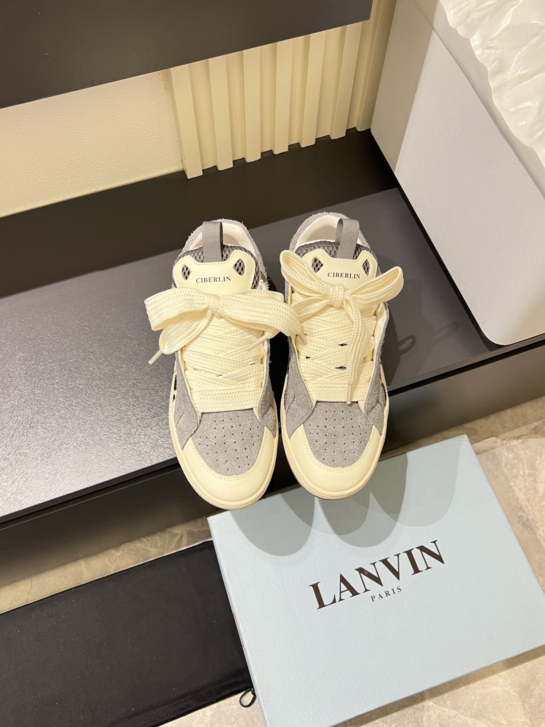 LAN Casual shoes