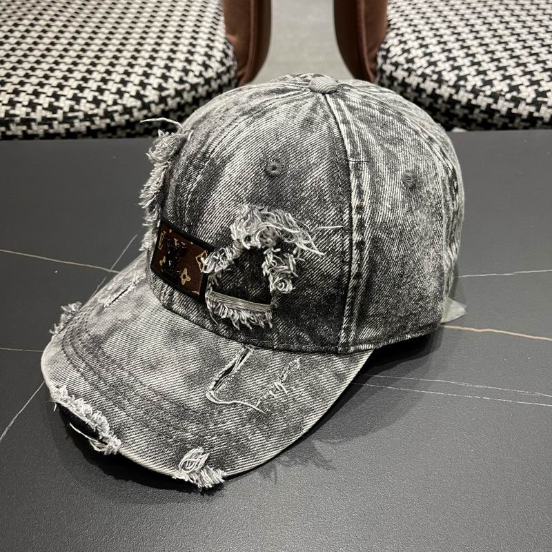 LV Cap（Multiple colors）