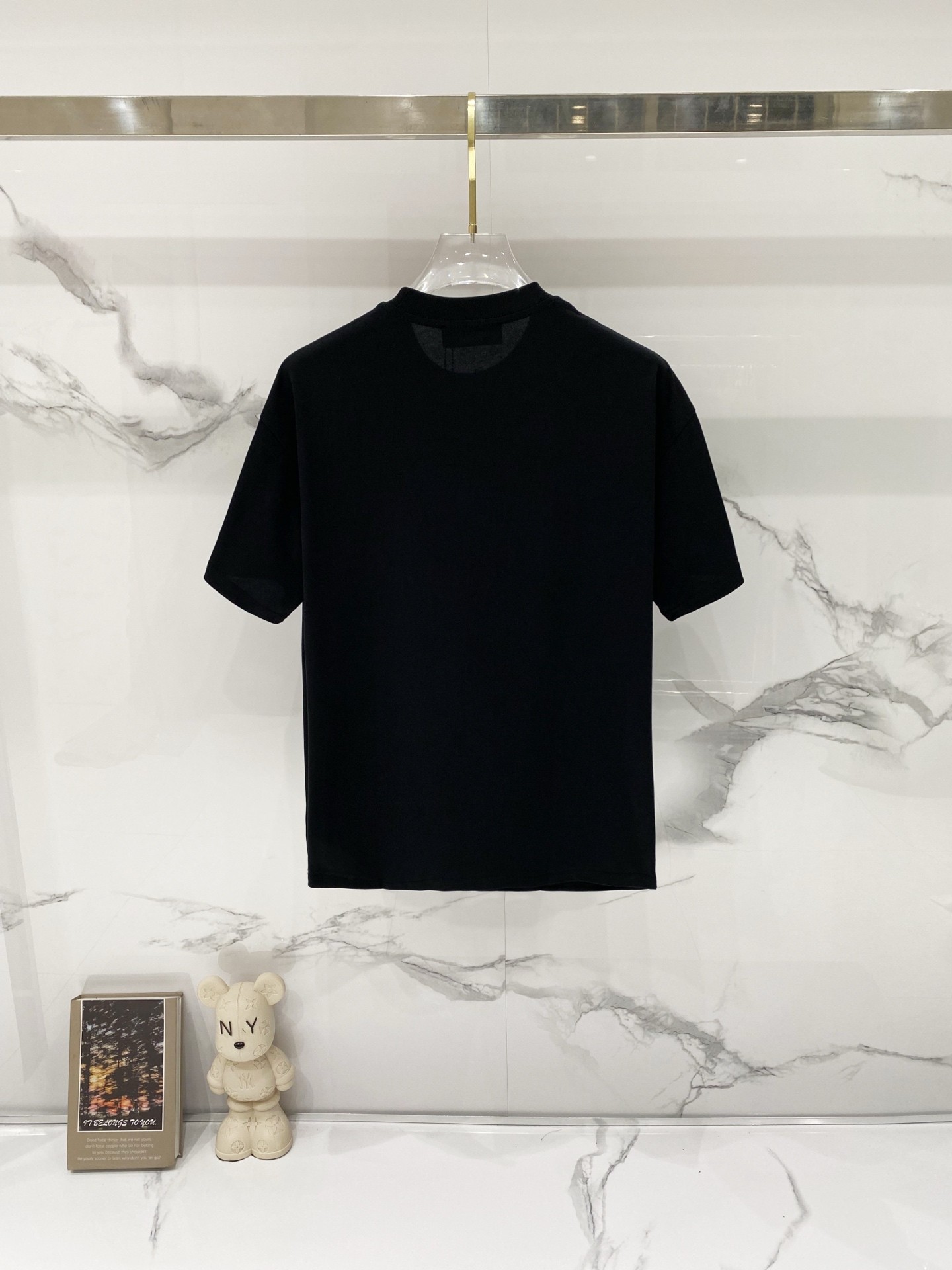 Amri T-Shirt