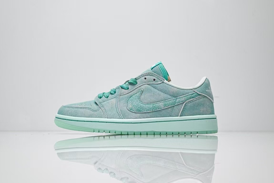 Air JRD 1 Low HQ8111 300