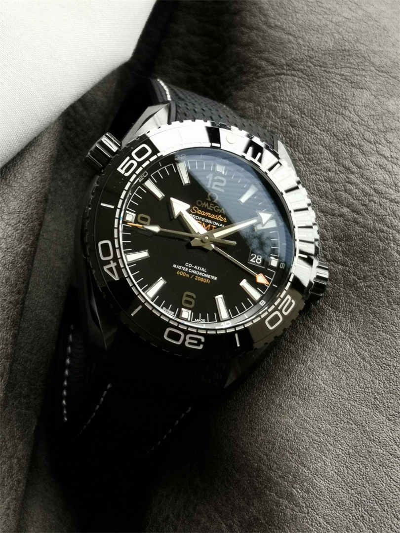 VSF Seamaster 600M Deep Black Replica – 45.5mm Ceramic Diver Watch