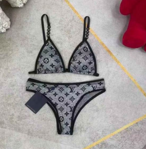 LV Bikini