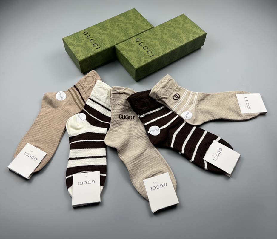 Set of 5 Pairs of Cotton Anti-bacterial Crew Socks WZ-924000166
