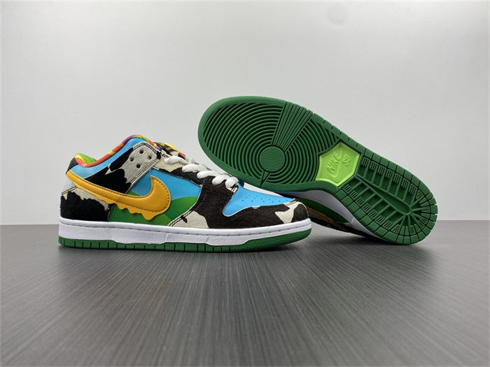 NK SB Dunk Low Ben & Jerry's Chunky Dunky CU3244-100