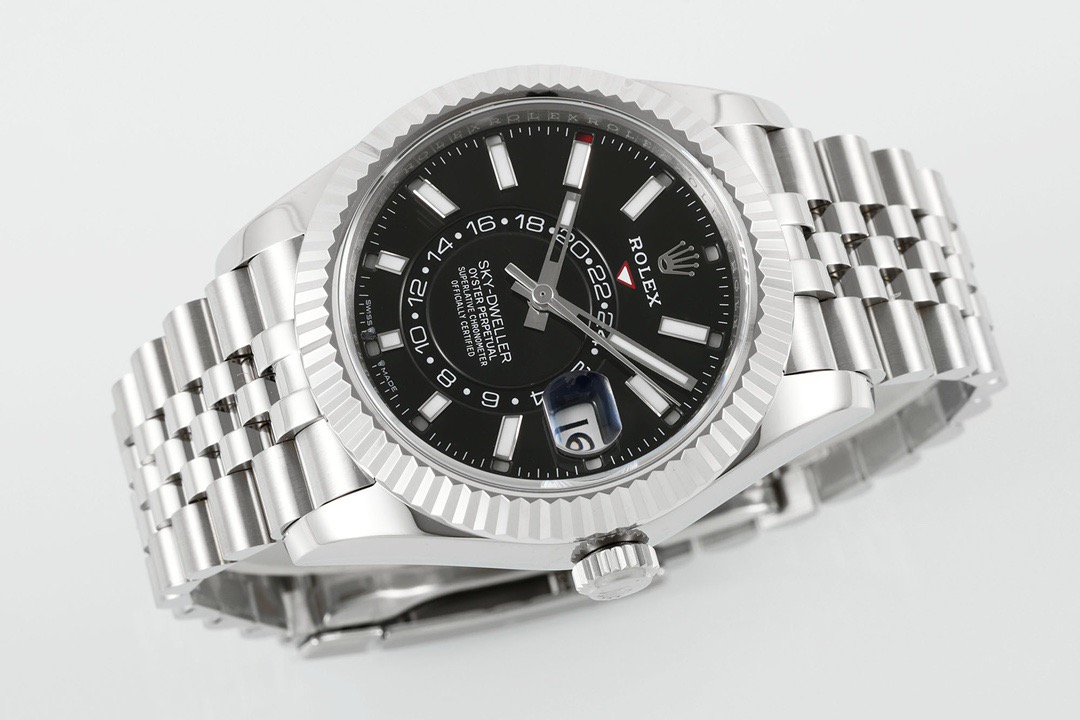 ZF Sky Dweller 336934 Replica – Black Dial Stainless Steel Sky-Dweller