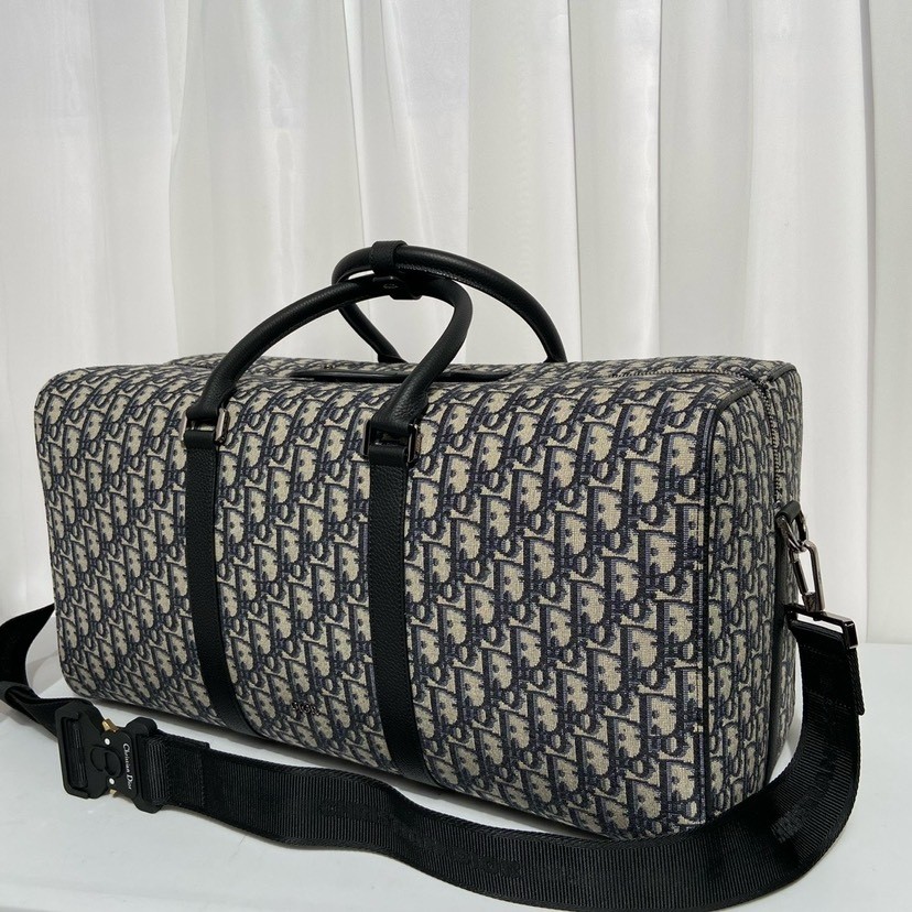 DR Travelling bag 49x22.5x26.5cm