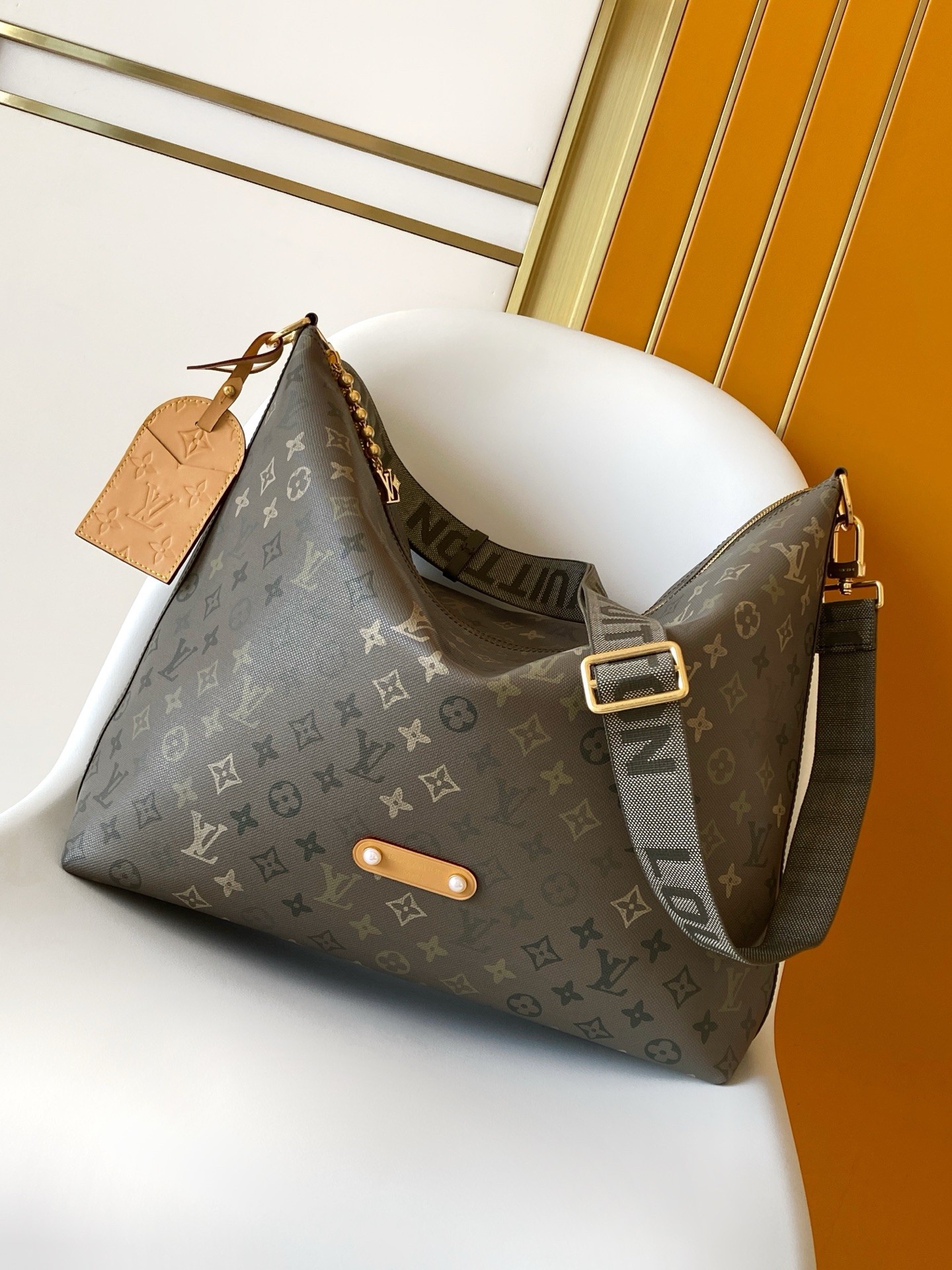 LV Metis M27181 Size：48x36x12cm