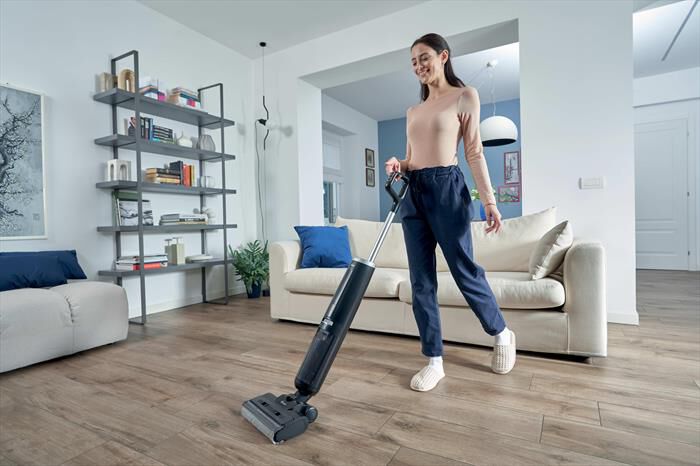 HOOVER - Scopa elettrica HW300 011-Nero, Argento