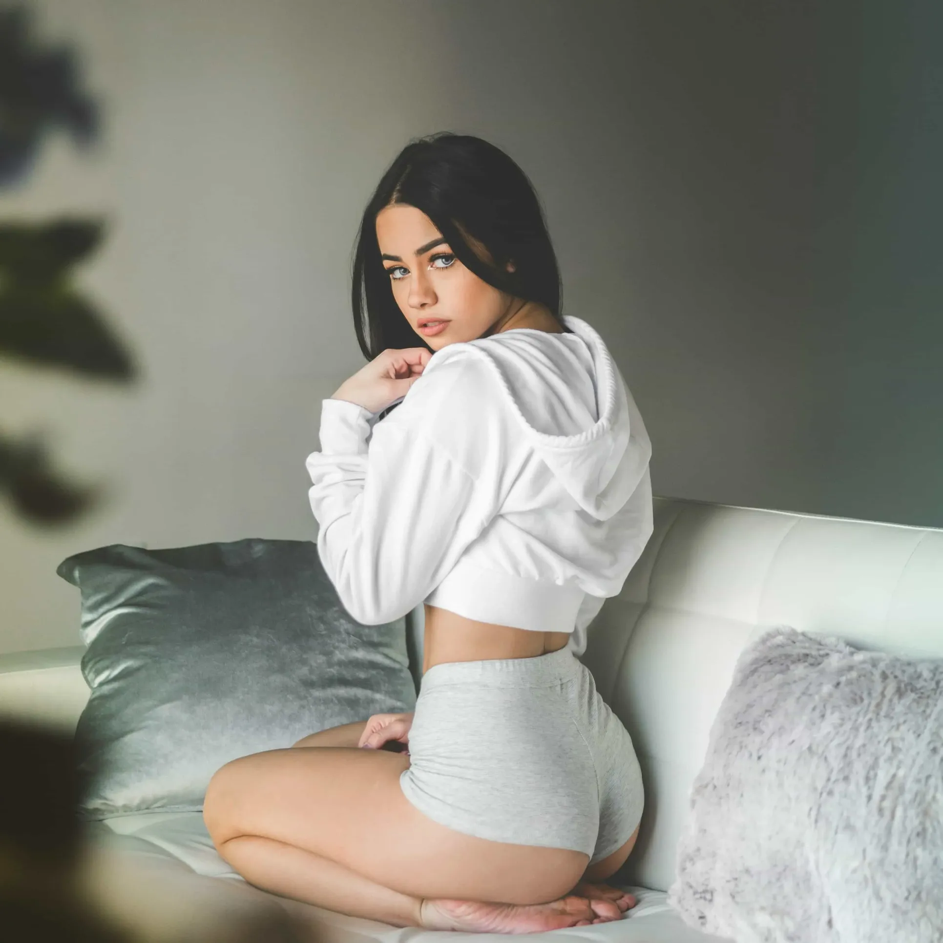 Model in casual wear