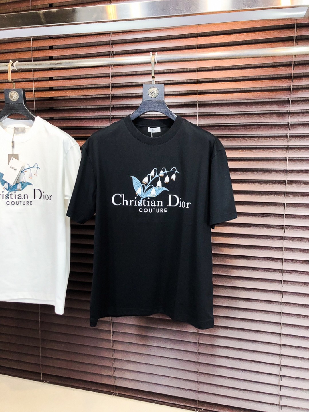 DR T-shirt（Multiple colors）