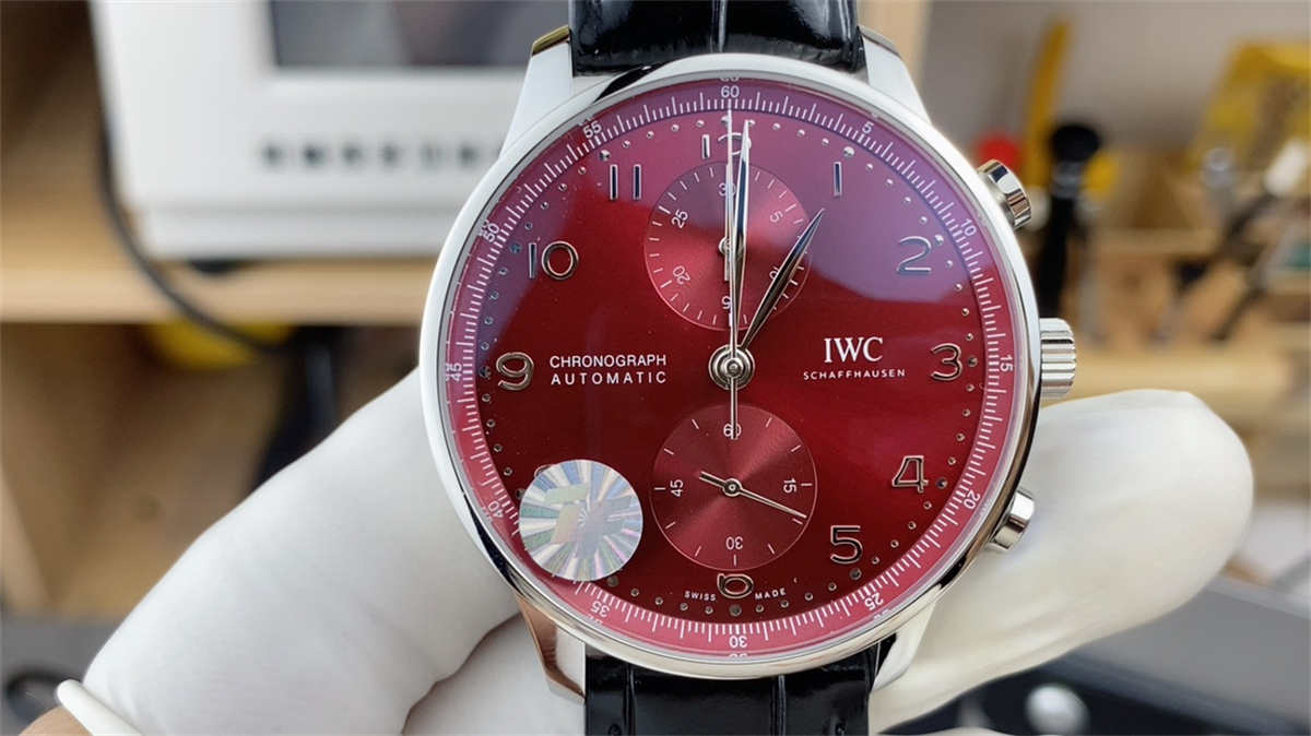 ZF Factory IWC Red Dial Chronograph Replica – Portugieser Automatic 41mm Men’s Watch