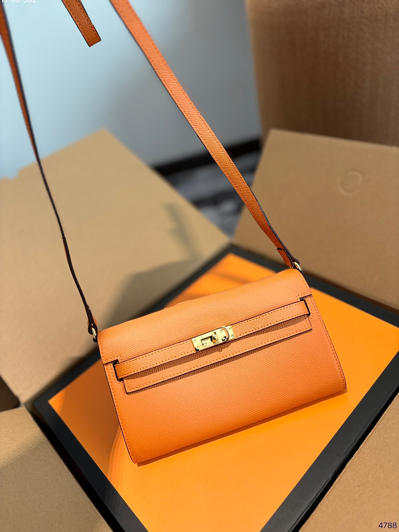 8.3″x4.7″ leather Crossbody bag BB-921043