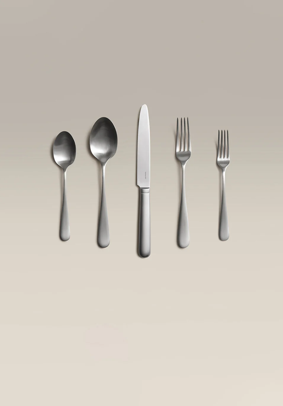 Classic 5 Piece Setting