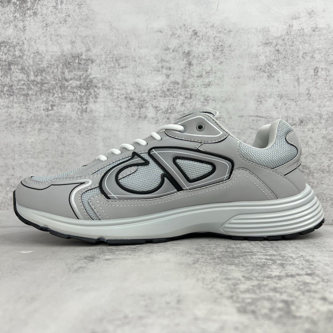 DR b23 sneaker
