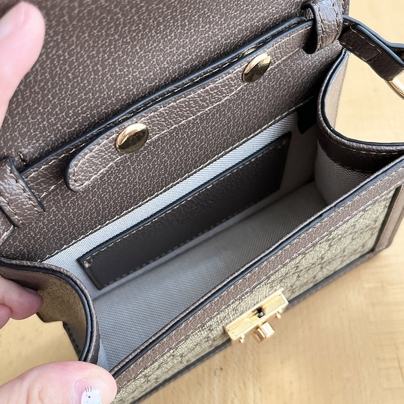 Genuine leather 6.9″x5.1″x2.4″ Messenger bag with Chains BB-921663