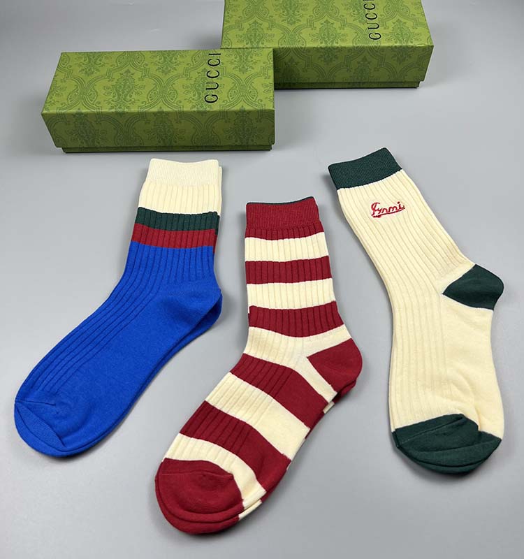 Set of 3 Pairs of Cotton Anti-bacterial Crew Socks WZ-924000188