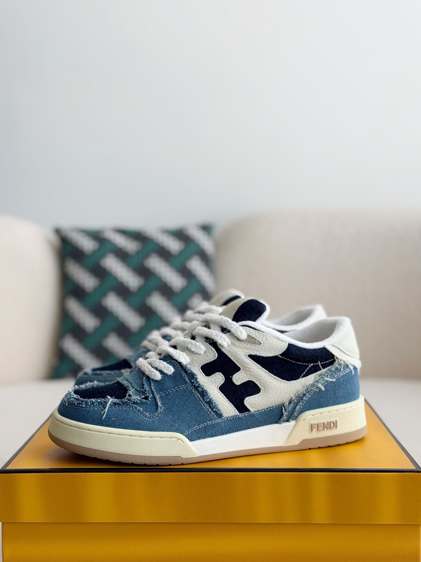 FEND Low-top denim shoes